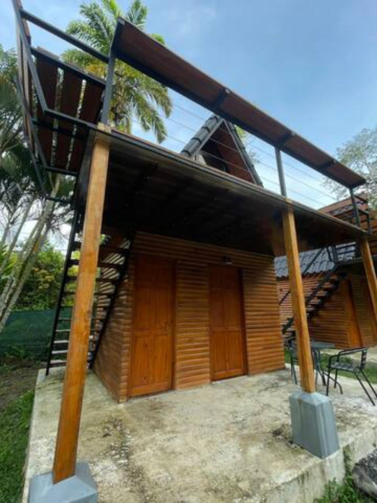 Bungalows Sloth Manzanillo  Esterno foto